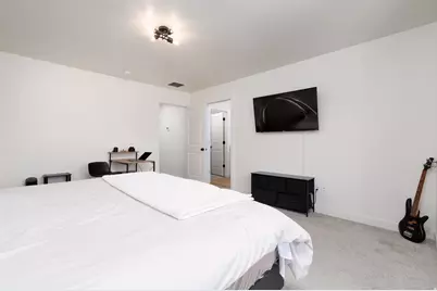 9344 N Vernham Ln, Eagle Mountain, UT 84005 - Photo 14