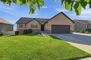 3338 S Hawk Dr, Saratoga Springs, UT 84045 - Photo 1