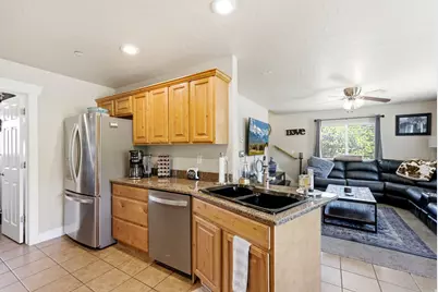 8374 E Lake Pines Dr, Heber City, UT 84032 - Photo 12