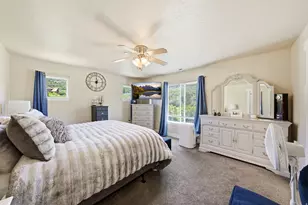 8374 E Lake Pines Dr, Heber City, UT 84032 - Photo 16