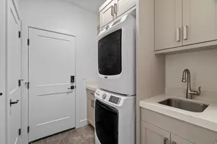 5951 E Big Horn Pkwy, Eden, UT 84310 - Photo 12