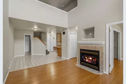 83 W 200 N, Centerville, UT 84014 - Photo 10