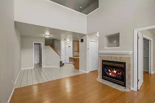83 W 200 N, Centerville, UT 84014 - Photo 10