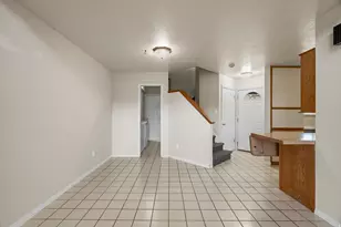 83 W 200 N, Centerville, UT 84014 - Photo 8