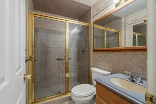 83 W 200 N, Centerville, UT 84014 - Photo 14