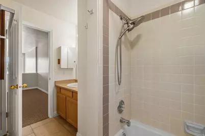 83 W 200 N, Centerville, UT 84014 - Photo 28