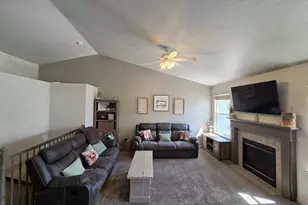 1406 N 2630 W, Provo, UT 84601 - Photo 8