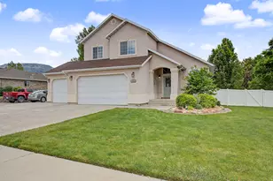 678 E 25 S, Ephraim, UT 84627 - Photo 2