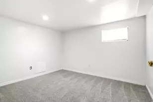 24 W Crystal Ave S, South Salt Lake, UT 84115 - Photo 26