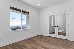 1036 E Ira Hodges Scenic Parkway, Eagle Mountain, UT 84005 - Photo 20