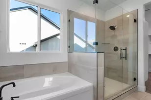 1036 E Ira Hodges Scenic Parkway, Eagle Mountain, UT 84005 - Photo 12