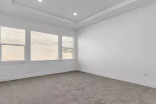 1036 E Ira Hodges Scenic Parkway, Eagle Mountain, UT 84005 - Photo 10