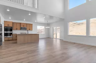 1036 E Ira Hodges Scenic Parkway, Eagle Mountain, UT 84005 - Photo 2