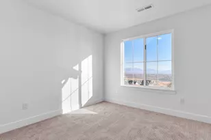 1036 E Ira Hodges Scenic Parkway, Eagle Mountain, UT 84005 - Photo 18