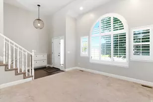 627 W Fremont Cir N, Centerville, UT 84014 - Photo 4