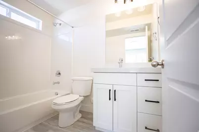 1225 E 1600 S #7 S, Provo, UT 84606 - Photo 4