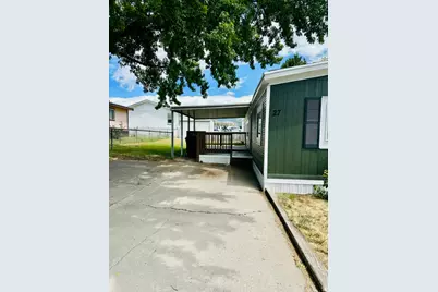 2600 N Hill Field Rd N #27, Layton, UT 84041 - Photo 4