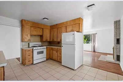 649 E 400 N, Spanish Fork, UT 84660 - Photo 24