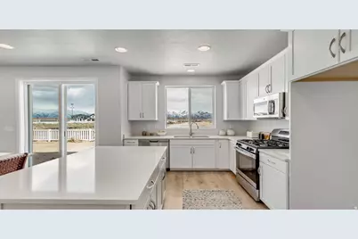 1556 N 1190 W #117, Salem, UT 84653 - Photo 4