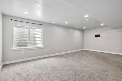 167 W Silver Springs Dr N, Vineyard, UT 84058 - Photo 14