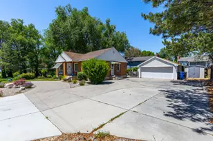 2635 E 3300 S, Millcreek, UT 84109 - Photo 32