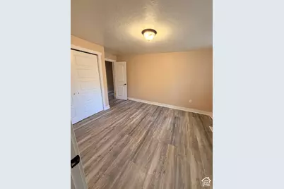2141 E 7400 S, South Weber, UT 84405 - Photo 20