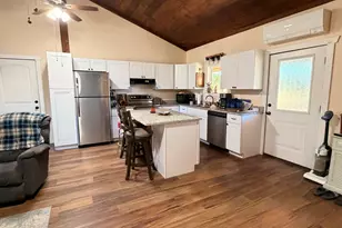 2141 E 7400 S, South Weber, UT 84405 - Photo 32