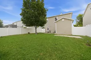 1977 N 2225 W, Clinton, UT 84015 - Photo 20