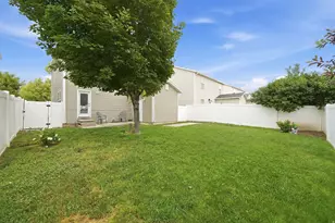 1977 N 2225 W, Clinton, UT 84015 - Photo 18