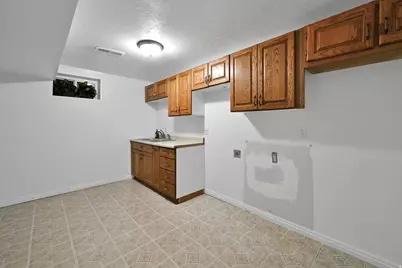 3338 W 4630 S, West Valley, UT 84119 - Photo 28