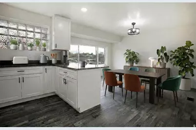 36 W Marquette Dr, Midvale, UT 84047 - Photo 8