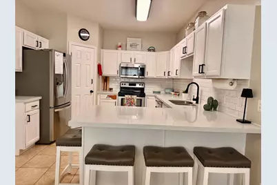 11766 S Lake Run Rd W, South Jordan, UT 84009 - Photo 2