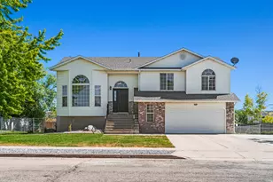 169 W 1900 S, Clearfield, UT 84015 - Photo 1