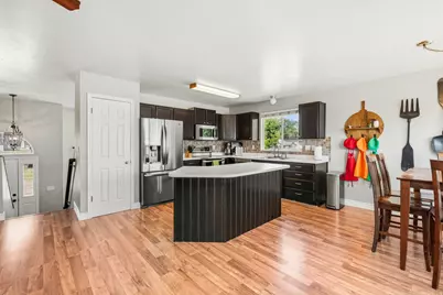 169 W 1900 S, Clearfield, UT 84015 - Photo 8