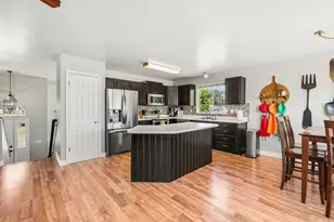 169 W 1900 S, Clearfield, UT 84015 - Photo 8