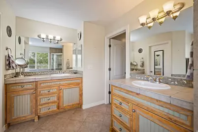 7126 S Griffiths Pl, Cottonwood Heights, UT 84121 - Photo 18