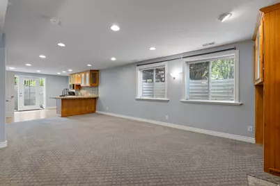7126 S Griffiths Pl, Cottonwood Heights, UT 84121 - Photo 28