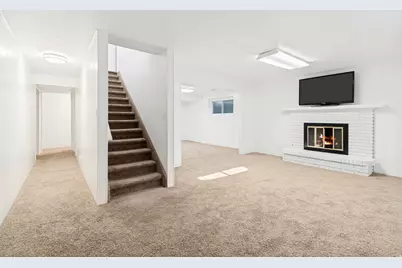 1178 N 200 E, Orem, UT 84057 - Photo 18