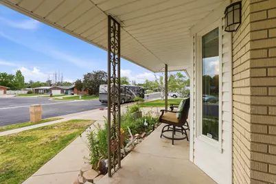 4454 S 2300 W, Roy, UT 84067 - Photo 4