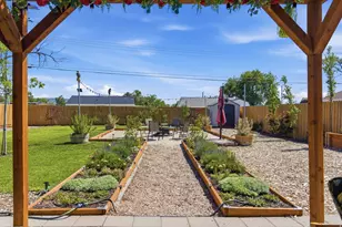756 E Carnation Dr S, Sandy, UT 84094 - Photo 30