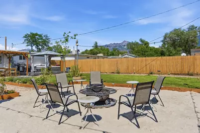 756 E Carnation Dr S, Sandy, UT 84094 - Photo 30