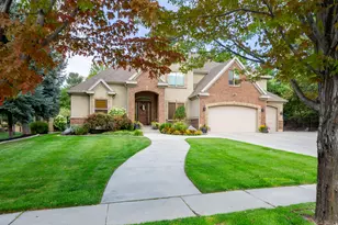 351 N Deerfield Dr, Alpine, UT 84004 - Photo 2