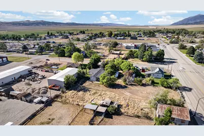 41 W Center St, Levan, UT 84639 - Photo 40