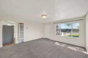 2330 E Heritage Wy, Salt Lake City, UT 84109 - Photo 30