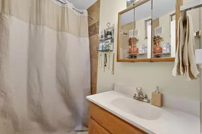 2330 E Heritage Way, Salt Lake City, UT 84109 - Photo 6