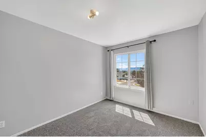 2330 E Heritage Way, Salt Lake City, UT 84109 - Photo 18