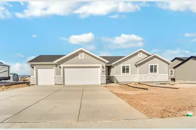 841 E 200 S #9, Mount Pleasant, UT 84647 - Photo 1