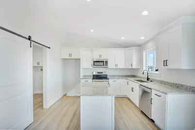 841 E 200 S #9, Mount Pleasant, UT 84647 - Photo 4