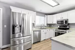 4251 W 5050 S, Roy, UT 84067 - Photo 10
