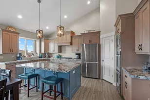 7967 North Spring Valley Ln, Lake Point, UT 84074 - Photo 10